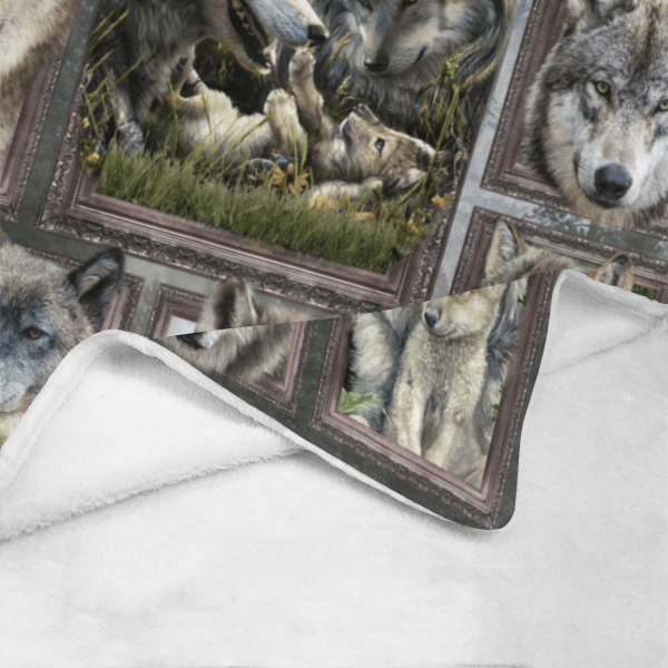 3d Grey Wolf Wild Animals Fleece Blanket - Image 5